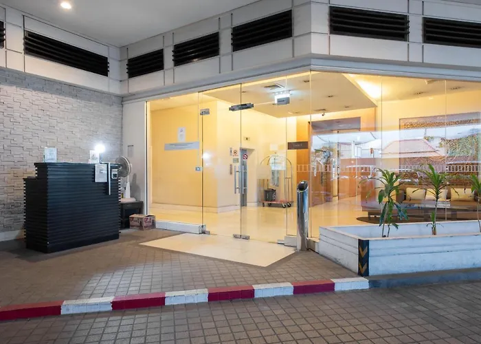 Apartment On Sathorn Cbd Bangkok