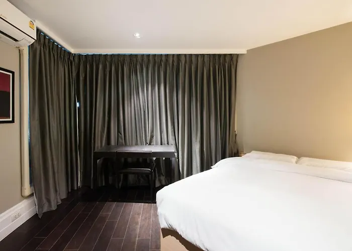 On Sathorn Cbd Apartment *