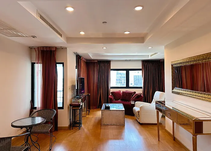 On Sathorn Cbd Apartment *